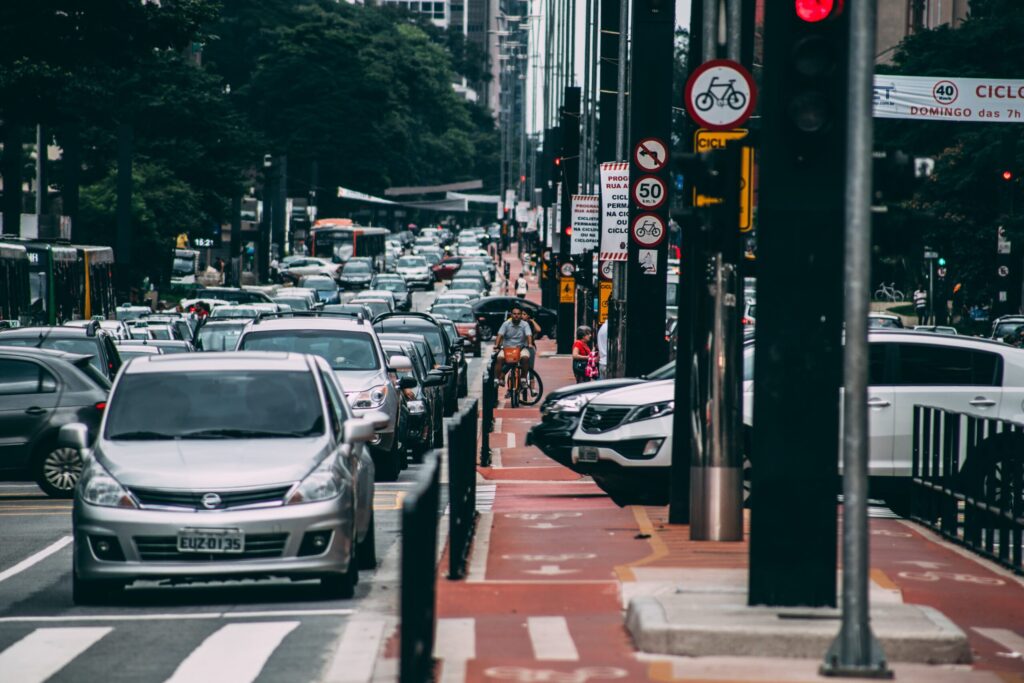 Novembro é mês de licenciar veículos com placas terminadas em 9