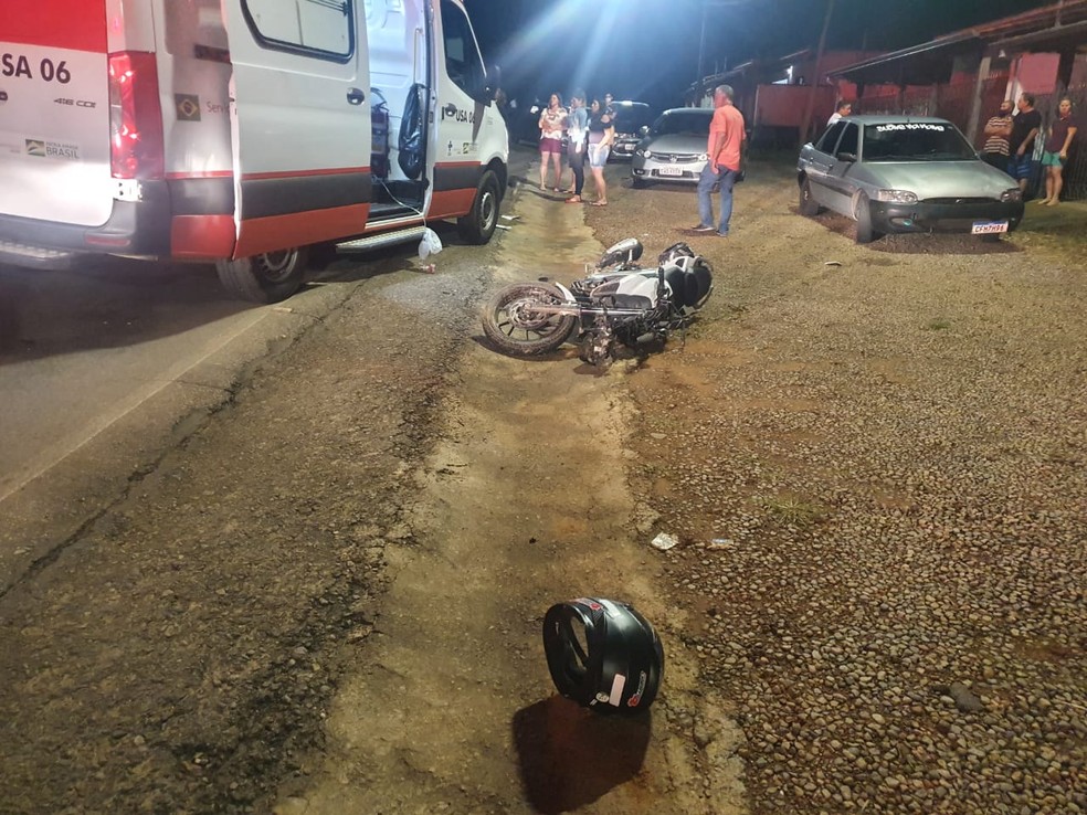 A charrete transportava outras duas pessoas, além do menino, que foram levadas para unidades de saúde da região. Já as duas vítimas que estavam na motocicleta foram atendidas no Pronto-Socorro do Hospital de Clinicas de Itajubá