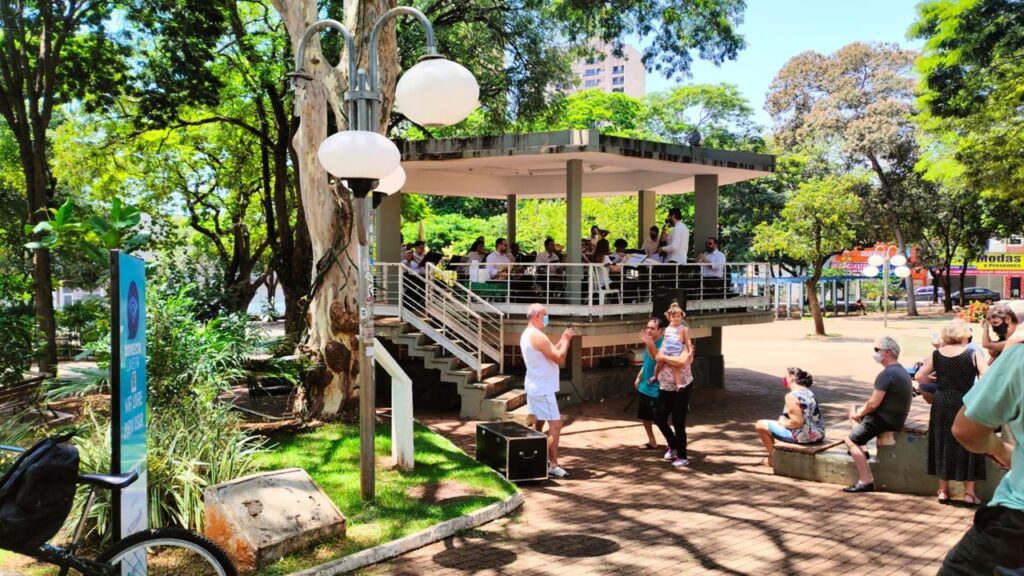 Banda Henrique Marques apresenta retreta neste domingo (29) na Praça Toledo Barros