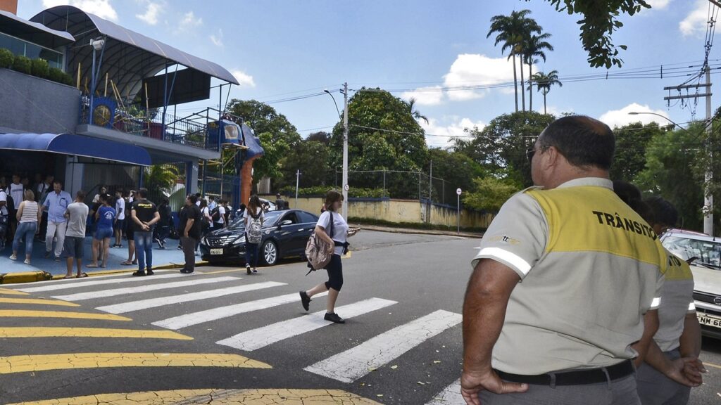 Trânsito mais seguro: Piracicaba inicia operação Volta às Aulas