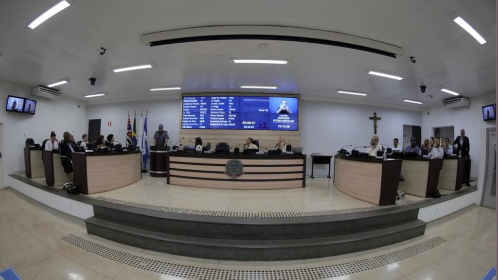 Câmara de Limeira aprova quatro projetos nesta segunda-feira (10)