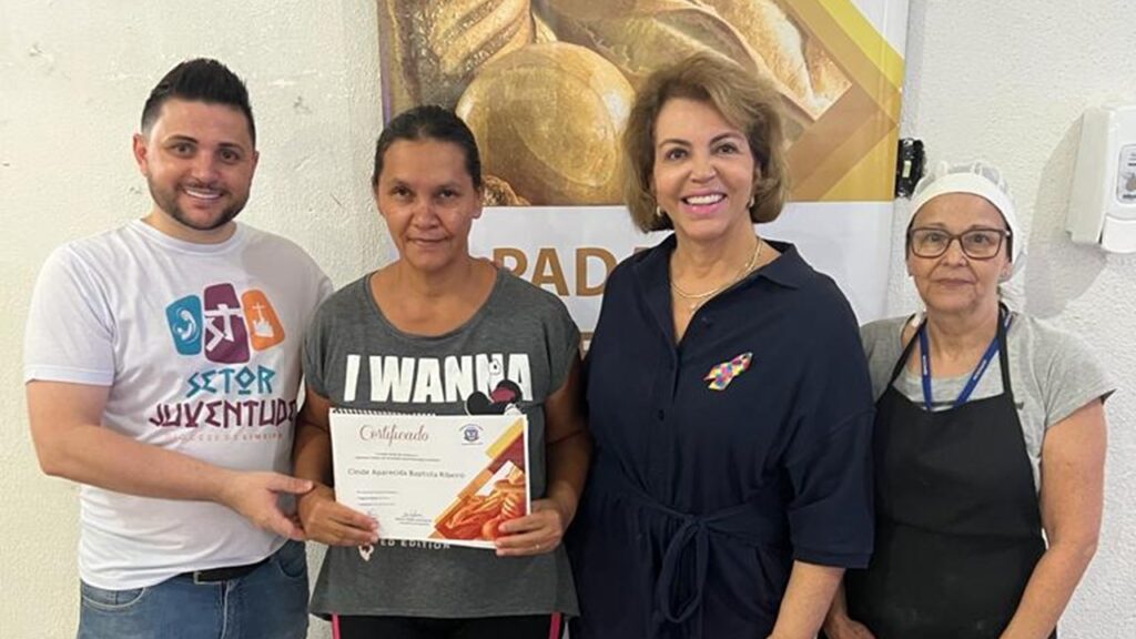 Fundo Social de Limeira forma 50 alunos no curso de Padaria Artesanal