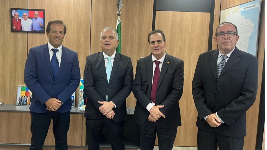 Piracicaba articula para Aeroporto Pedro Morganti ser regional José Luiz Guidotti Júnior, Márcio França, Helinho Zanatta e Marcelo Kraide