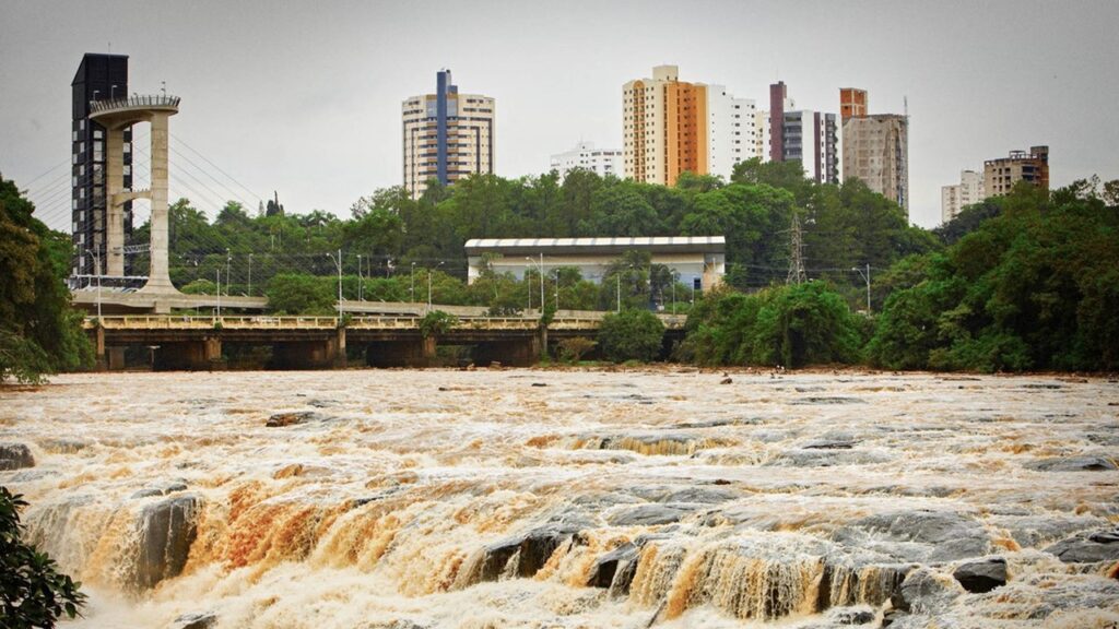 Piracicaba revitaliza pontos de ônibus em prol do conforto e segurança dos usuários