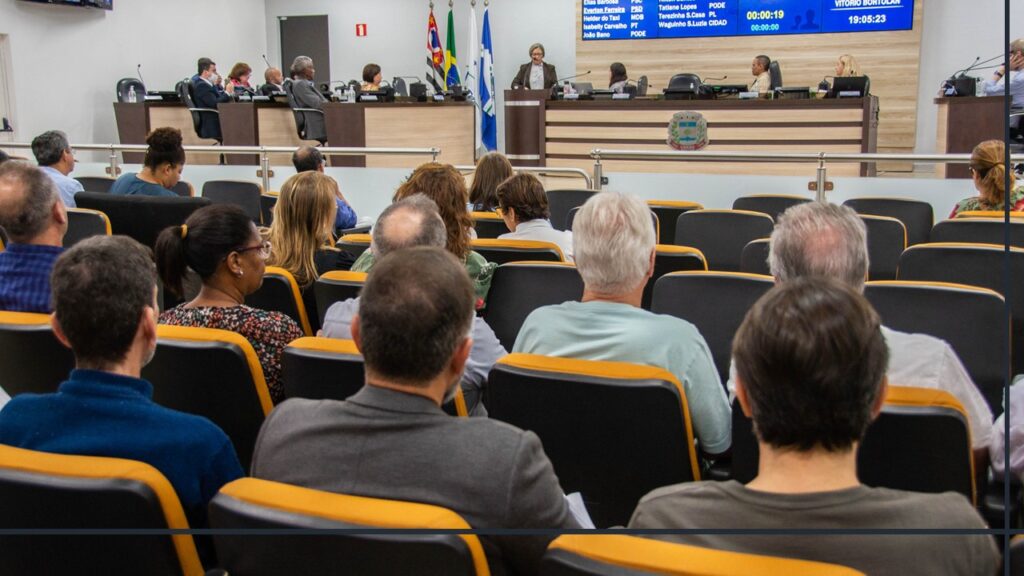 Vereadores de Limeira apreciam seis projetos na Sessão Ordinária desta segunda-feira (8)