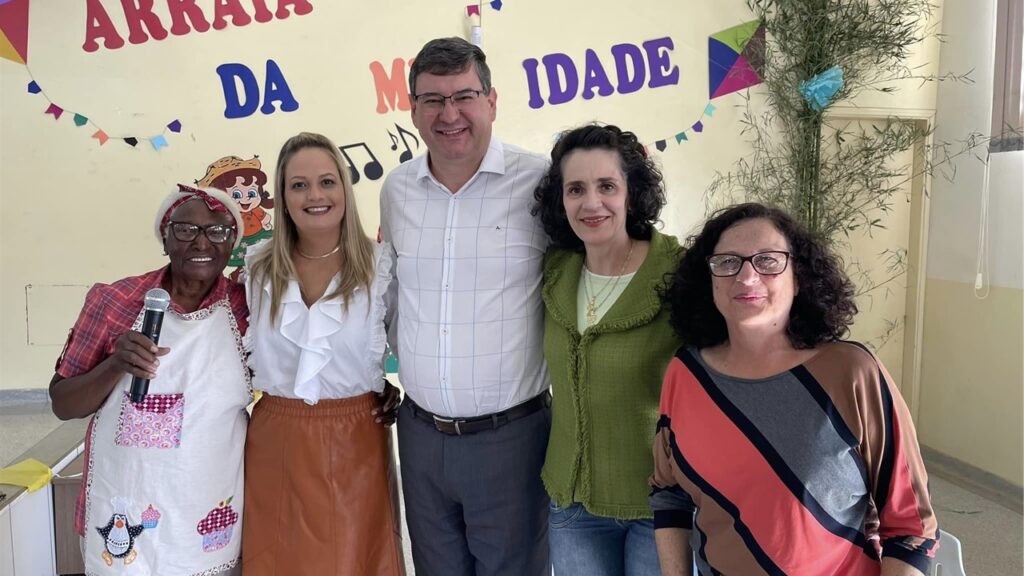 Festa da Mió Idade promove integração e alegria em Cordeirópolis Grupos de idosos se unem em evento de tradição e sabor, promovido pelo Centro de Convivência do Idoso