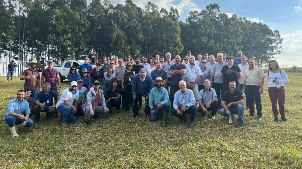 Secretários de Agricultura discutem Conservação de Solos na Região Metropolitana de Piracicaba Evento ainda fez a plantação de 40 mudas de árvores nativas