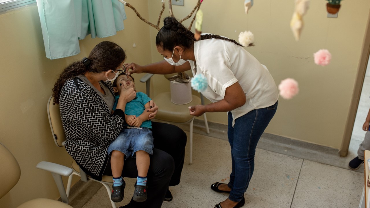 vacinação-paralisia-infantil-polio-poliomielite-piracicaba