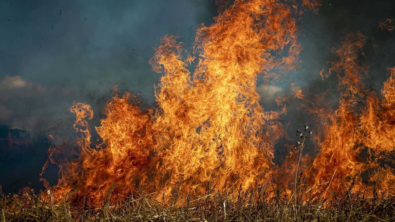 Defesa-Civil-de-Iracemápolis-emite-alerta-de-baixa-umidade-e-riscos-de-incêndio