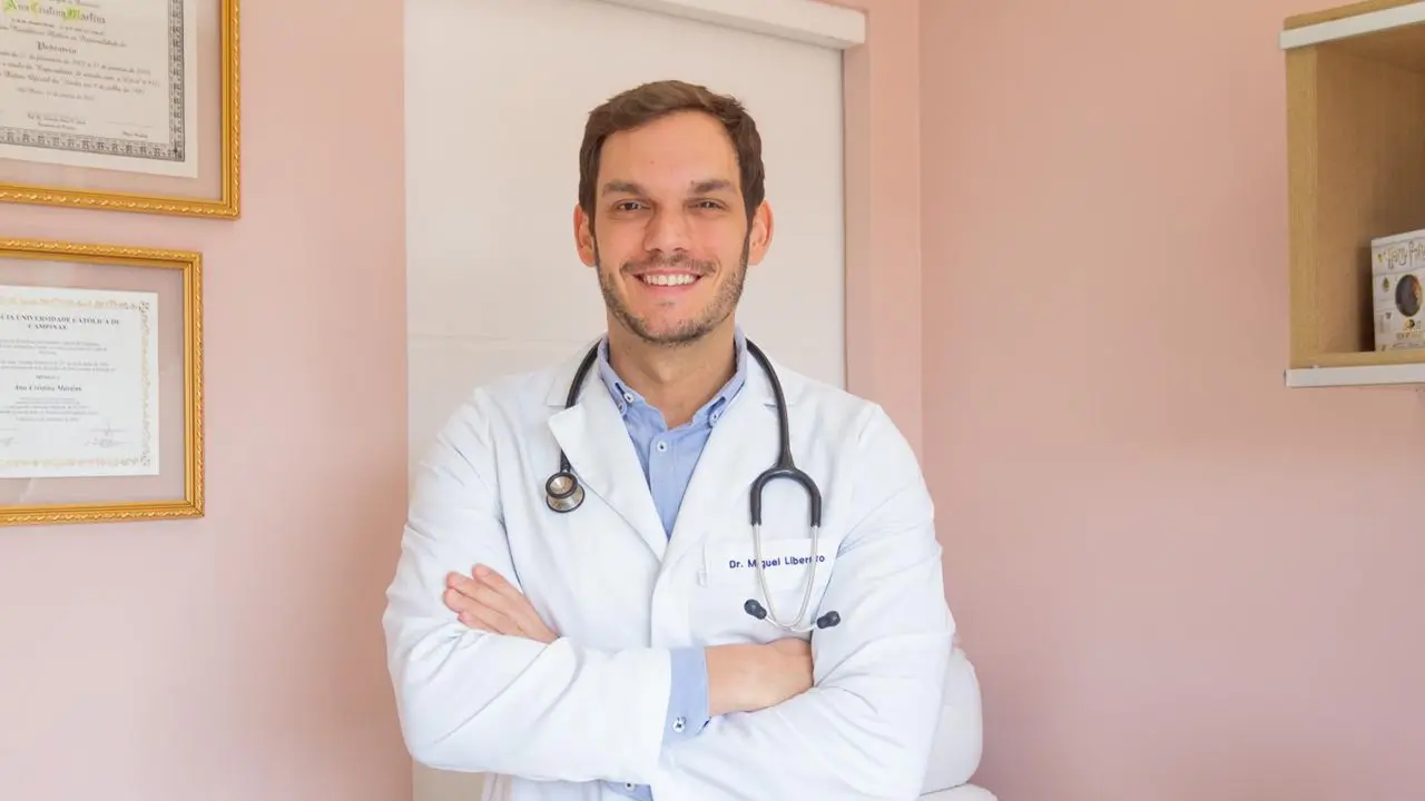 Crianças e adolescentes podem fazer musculação? Especialista esclarece